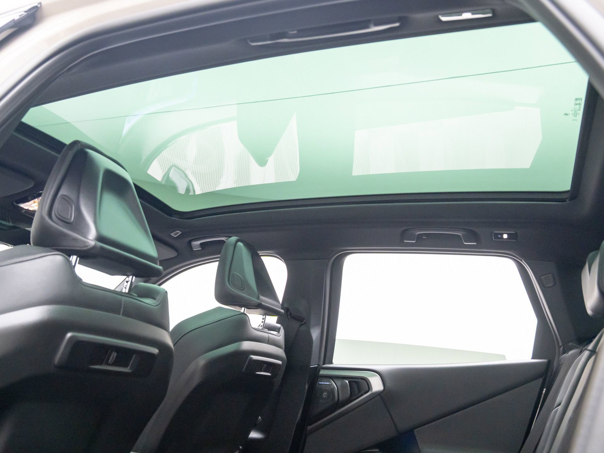 Certified 2025 BMW X3 xDrive30i w/ Premium Package image 19