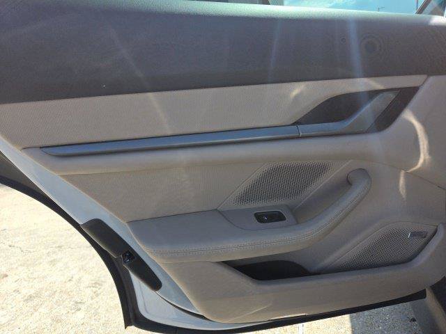 Used 2025 Porsche Taycan RWD image 29