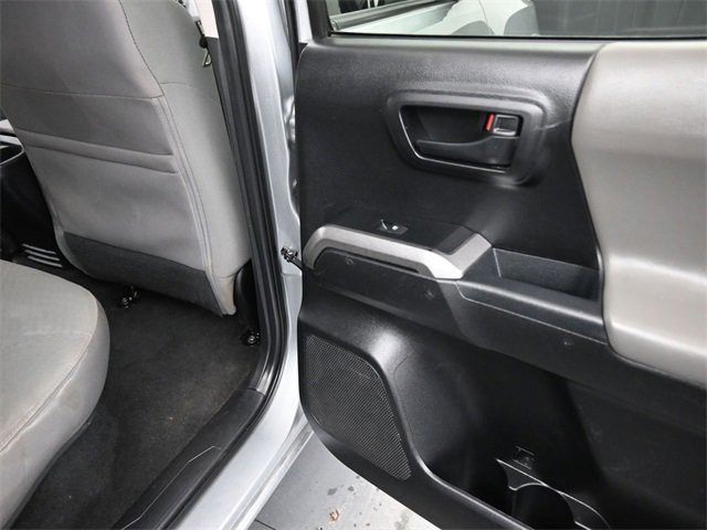 Used 2022 Toyota Tacoma SR5 image 19