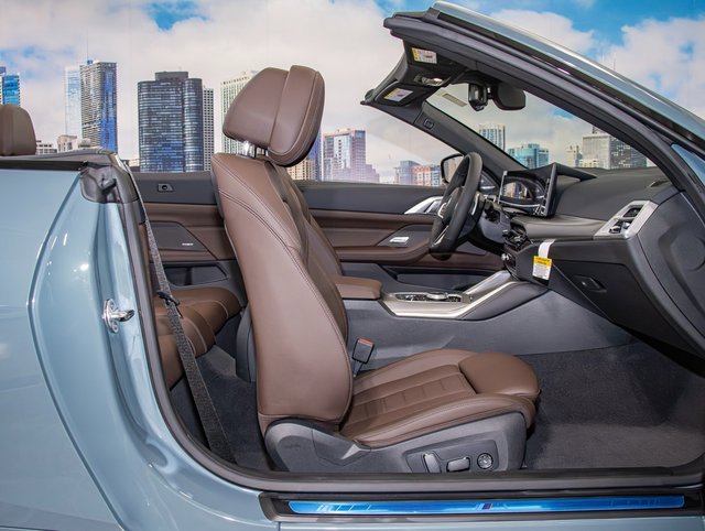 New 2026 BMW 430i xDrive Convertible image 23