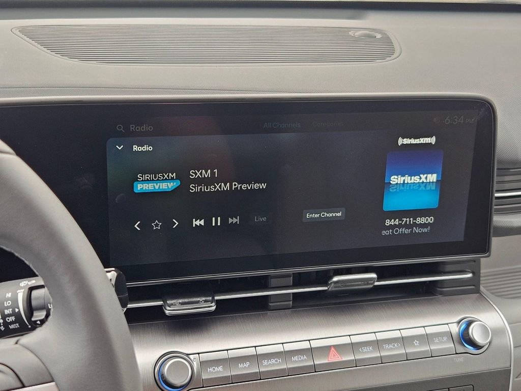 Certified 2025 Hyundai Kona SEL image 17