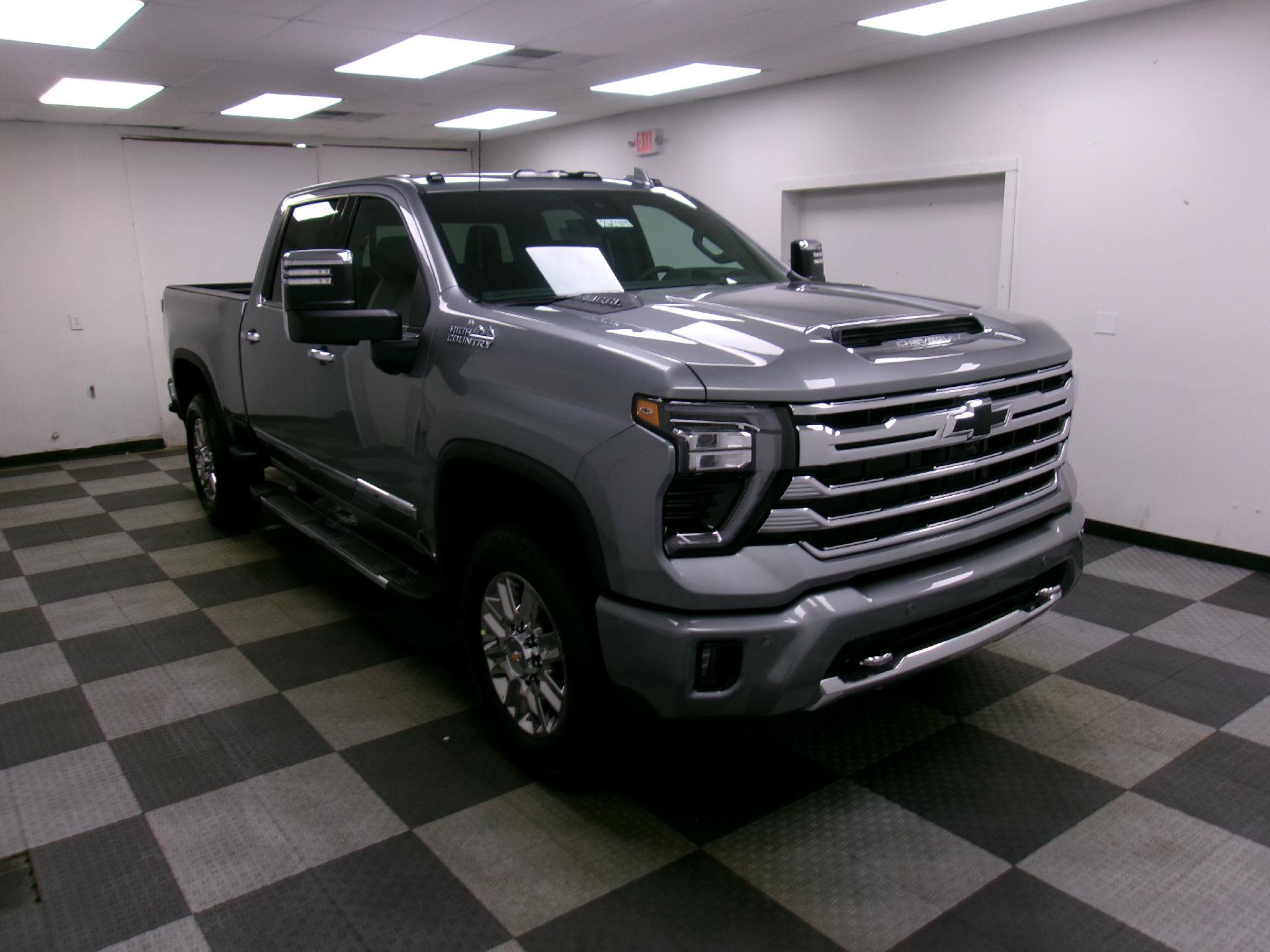 New 2026 Chevrolet Silverado 2500 High Country w/ Technology Package AWD/4WD image 15