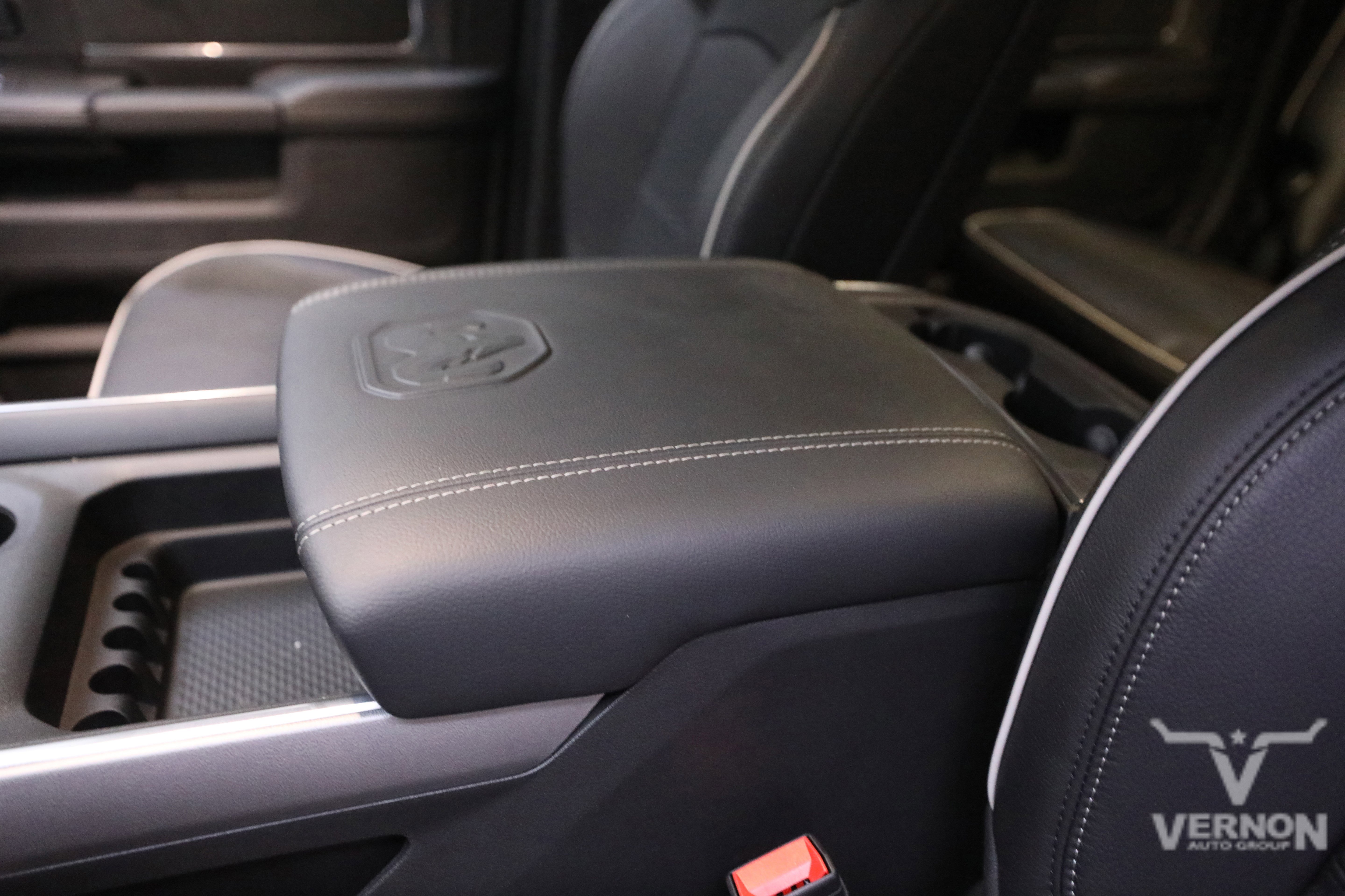 New 2025 RAM 3500 Laramie image 15