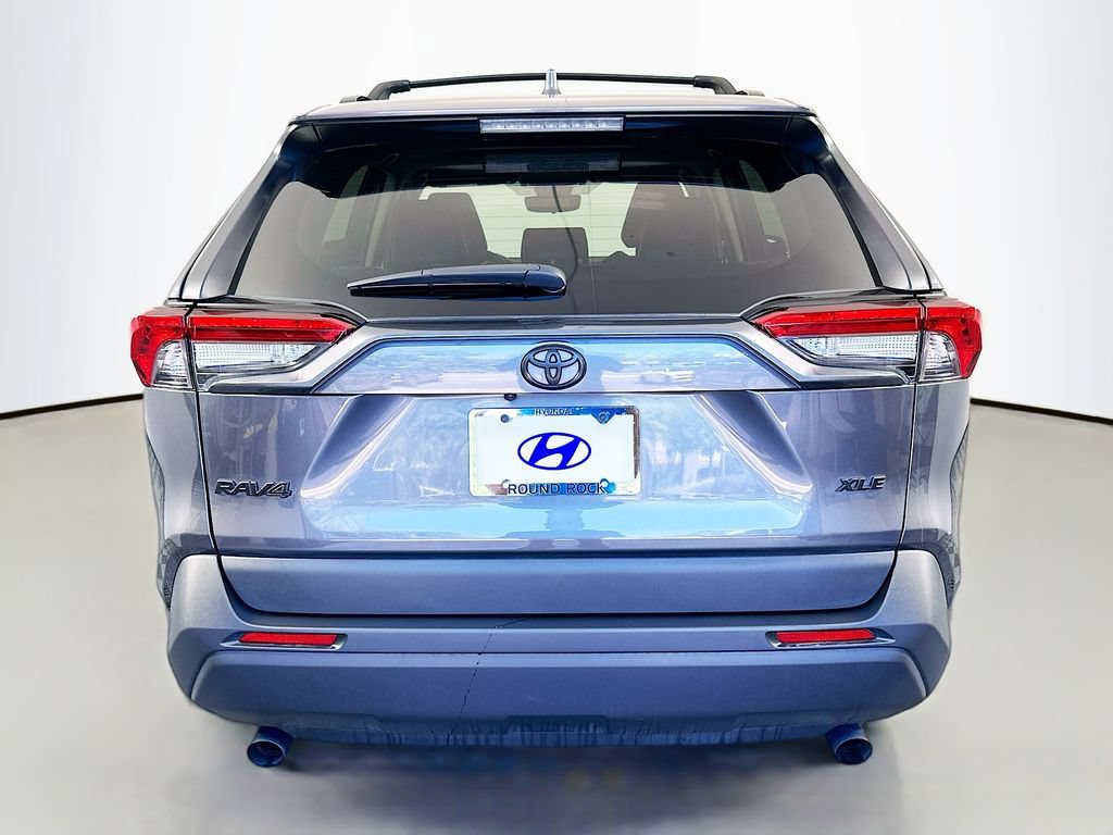 Used 2024 Toyota RAV4 XLE Premium FWD image 6