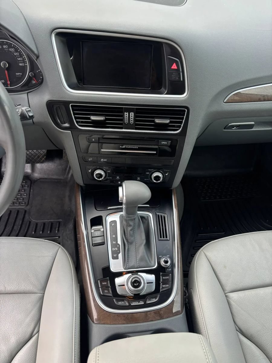 Used 2016 Audi Q5 2.0T Premium w/ Audi MMI Navigation Plus AWD/4WD image 9