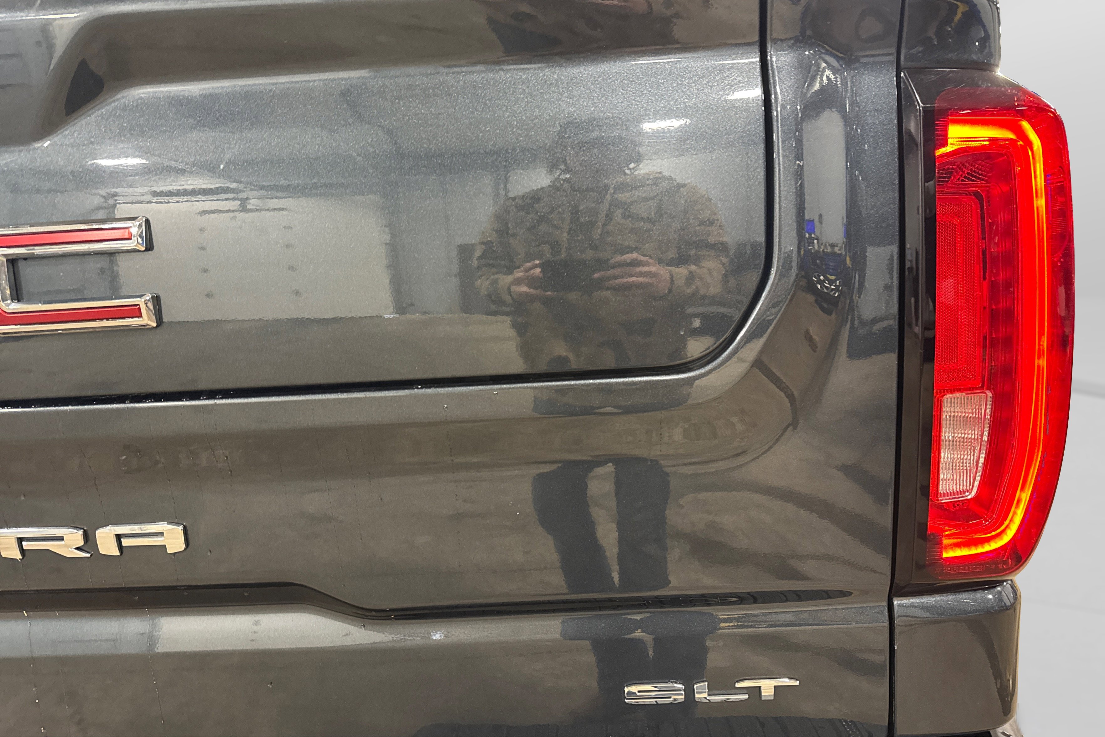 Used 2019 GMC Sierra 1500 SLT image 52