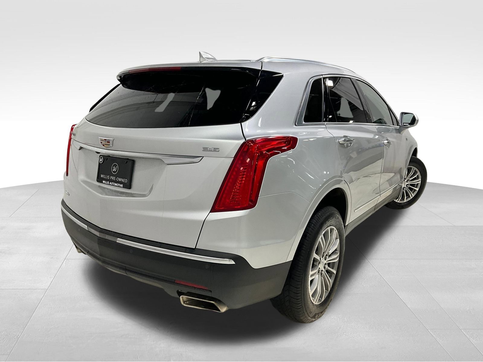 Used 2019 Cadillac XT5 Luxury AWD/4WD image 14