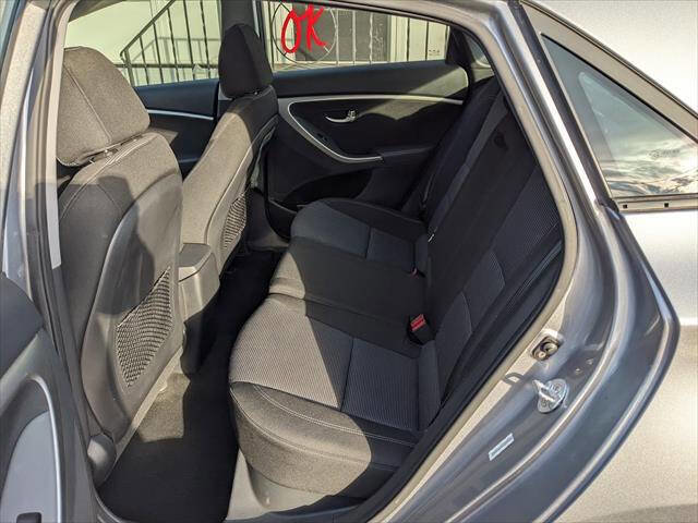 Used 2013 Hyundai Elantra GT w/ Touch & Go Pkg image 13