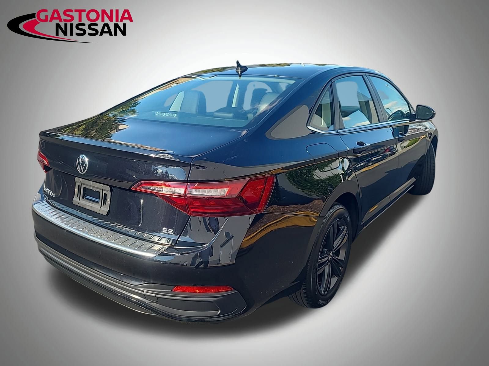 Used 2024 Volkswagen Jetta SE image 46