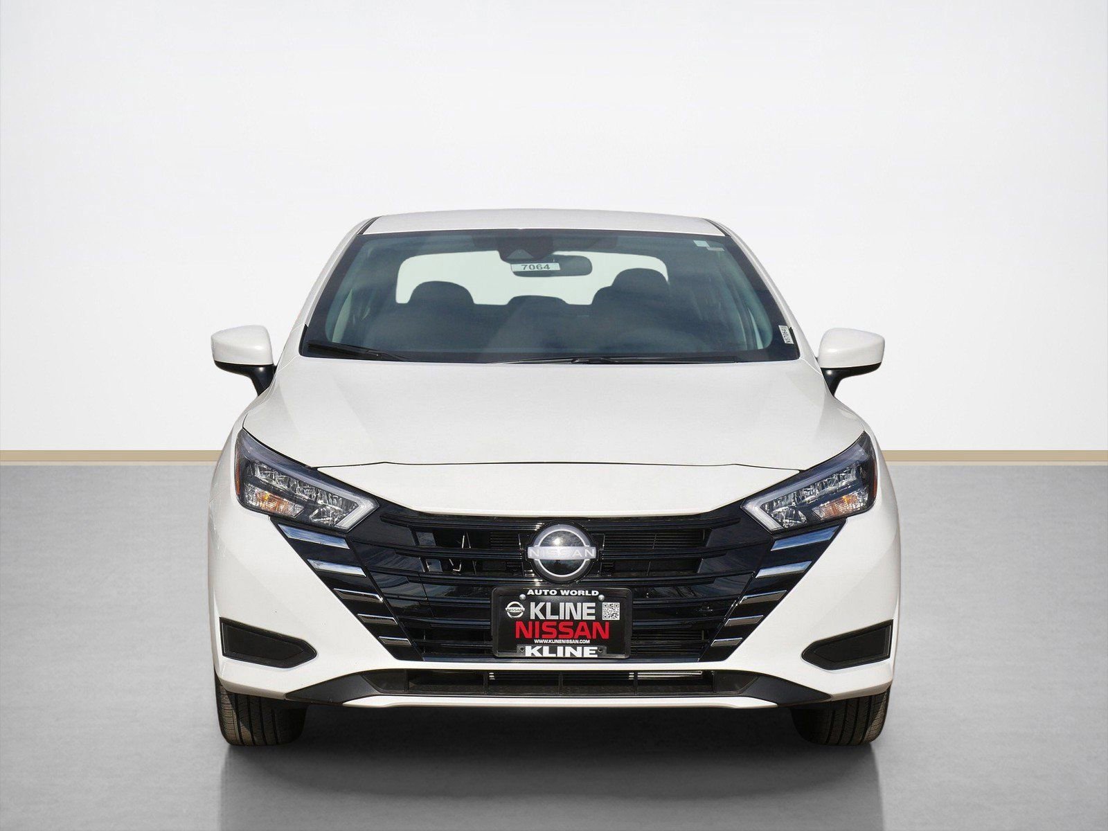 New 2025 Nissan Versa SV w/ Trunk Package image 4