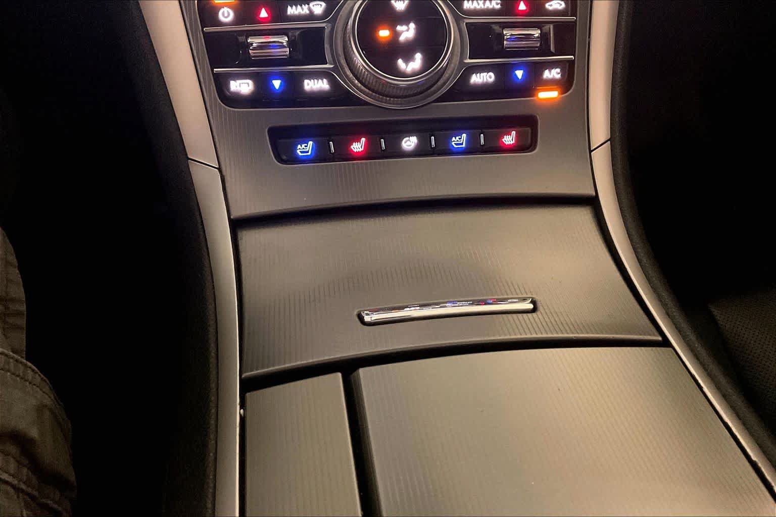 Used 2018 Lincoln MKZ Reserve w/ Climate Package AWD/4WD image 14