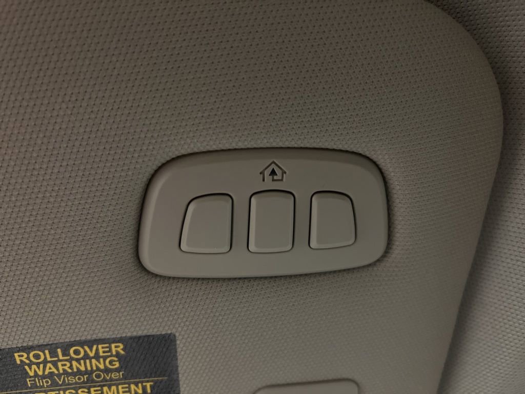 Used 2025 Lincoln Corsair Grand Touring w/ Equipment Group 302A image 25