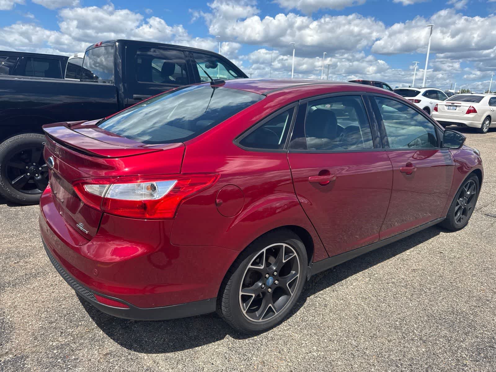 Used 2013 Ford Focus SE FWD image 28