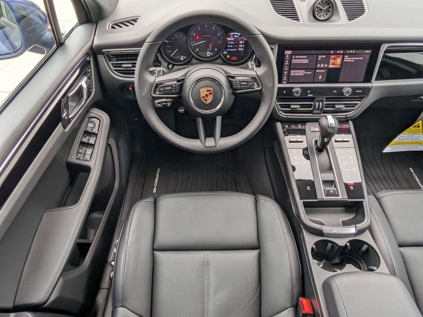 Certified 2026 Porsche Macan AWD/4WD image 15