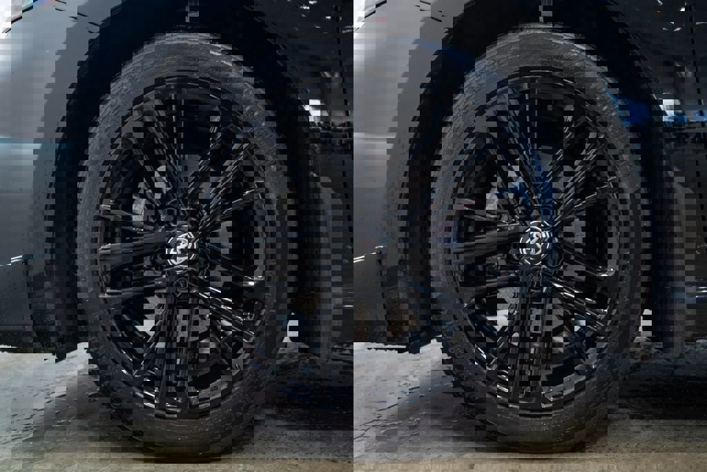 Certified 2025 Toyota Camry SE w/ Convenience Package image 12