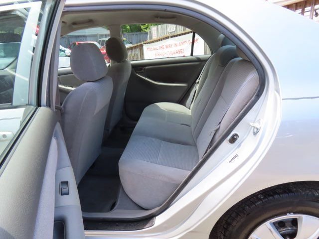 Used 2006 Toyota Corolla CE FWD image 11