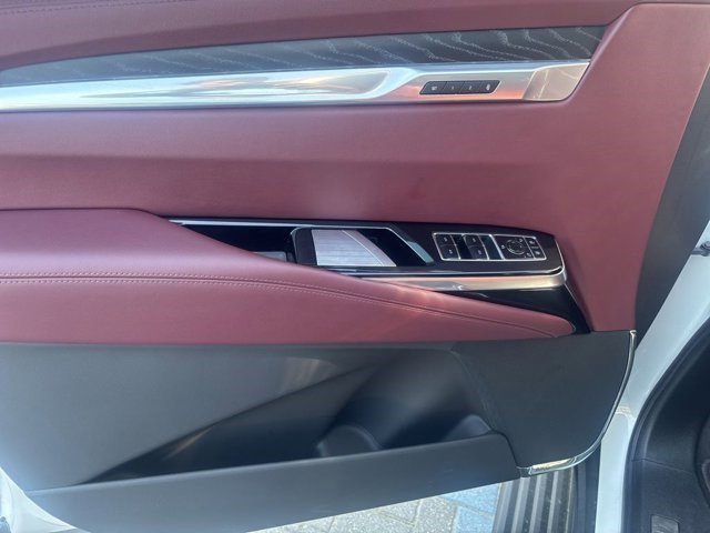 Certified 2025 Cadillac Escalade ESV Sport w/ Touring Package image 13