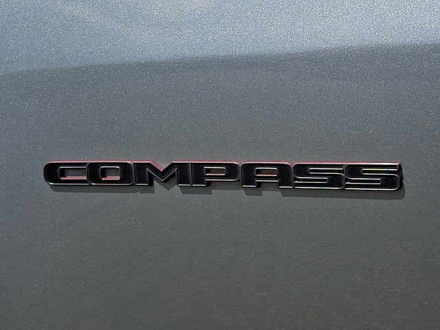 Used 2019 Jeep Compass Trailhawk w/ Cold Weather Group image 32