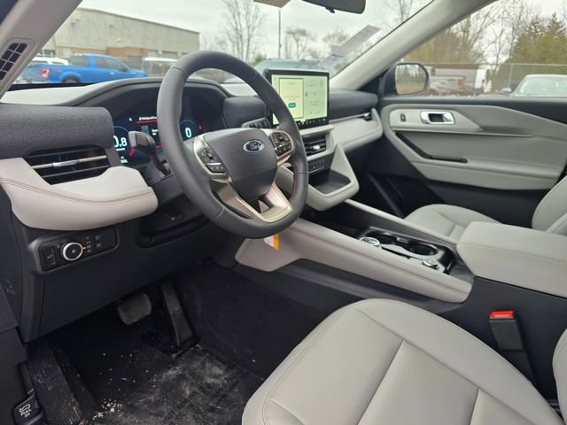 New 2026 Ford Explorer Active w/ Active Comfort Package image 11