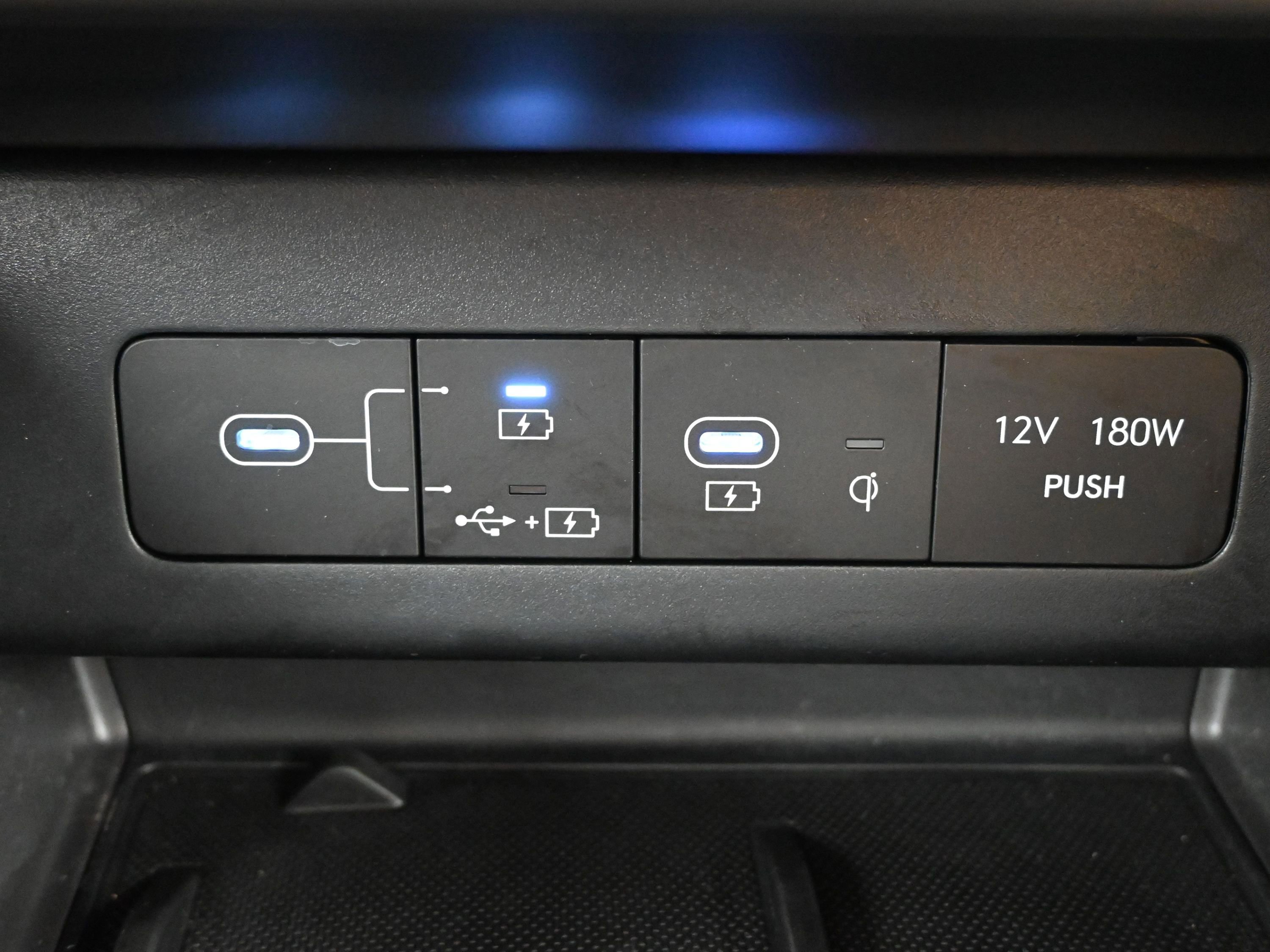 Certified 2025 Hyundai Sonata Limited image 18