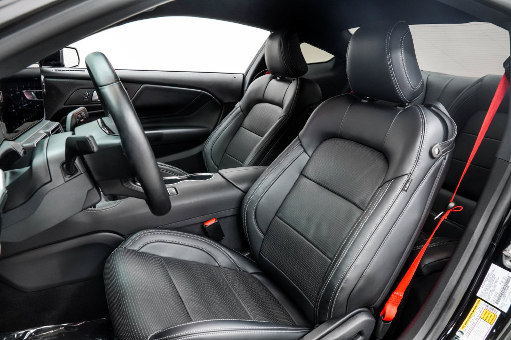 Used 2026 Ford Mustang GT Premium RWD image 17