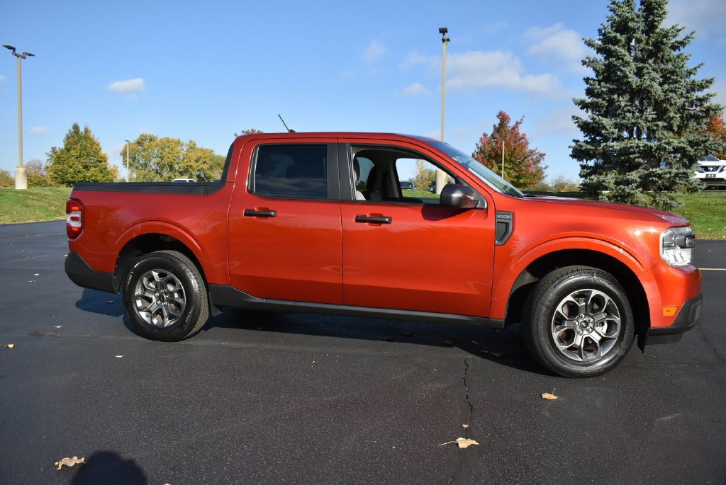 Used 2024 Ford Maverick XLT w/ Equipment Group 300A Standard AWD/4WD image 6