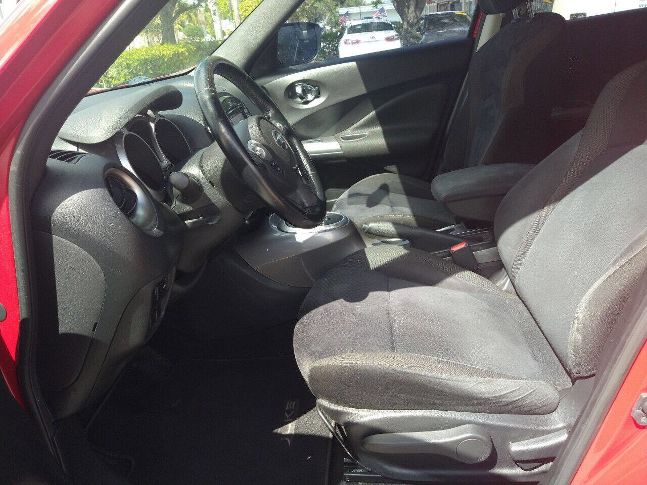 Used 2015 Nissan Juke SV w/ Technology Package image 26