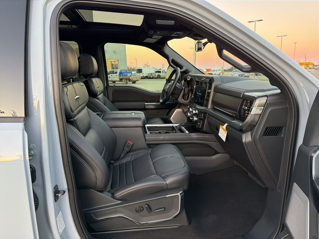 New 2026 Ford F250 Platinum image 22