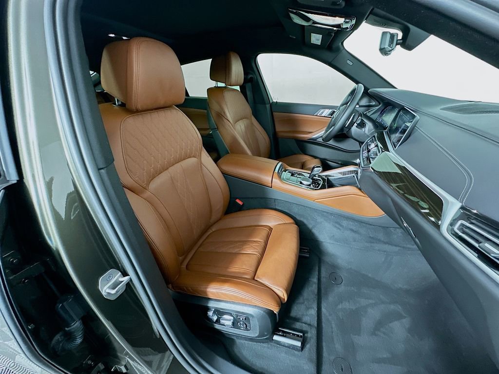 Certified 2023 BMW X6 xDrive40i w/ M Sport Package image 29