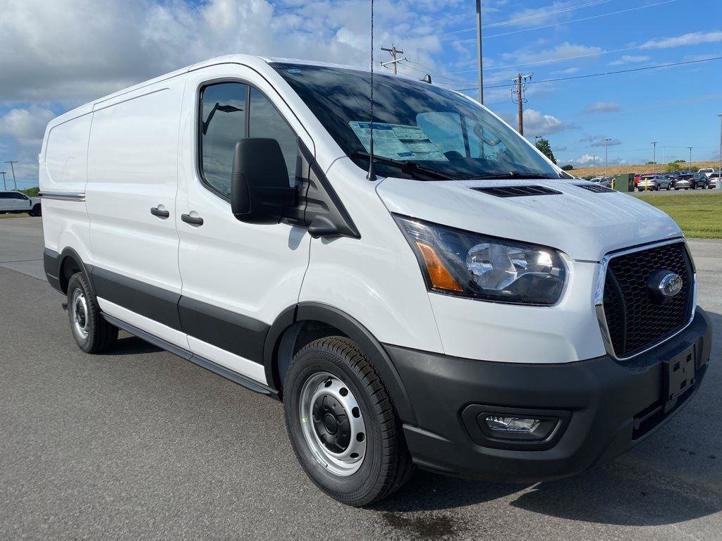 New 2025 Ford Transit 150 Low Roof
