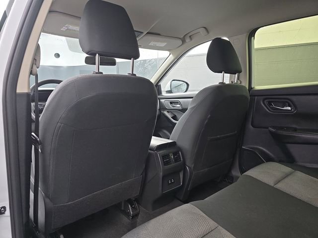 Used 2024 Nissan Rogue SV AWD/4WD image 38