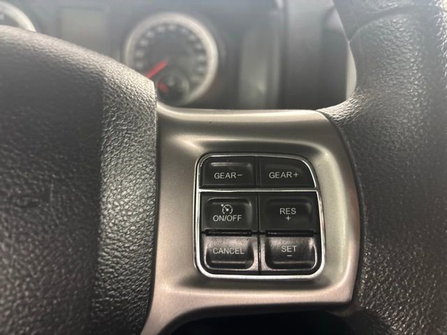 Used 2022 RAM 1500 Classic SLT image 23