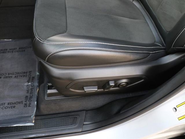 Used 2025 Jeep Grand Cherokee Altitude w/ Trailer Tow Package image 23