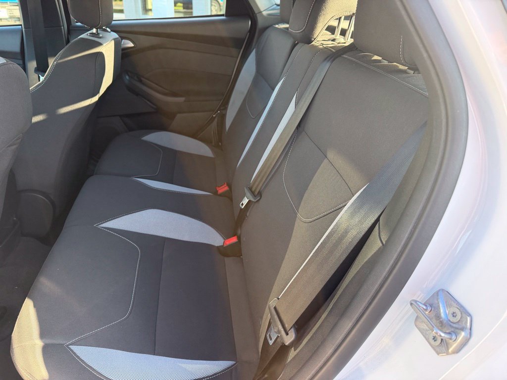 Certified 2018 Ford Focus ST FWD image 9