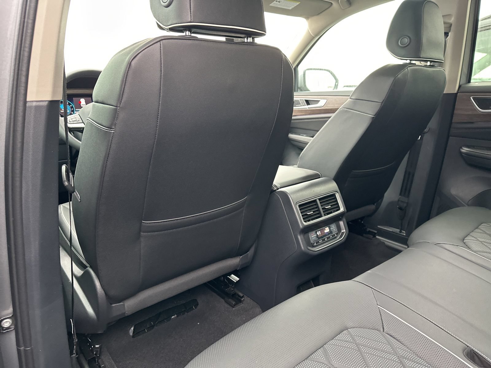 New 2026 Volkswagen Atlas SEL Premium R-Line AWD/4WD image 20