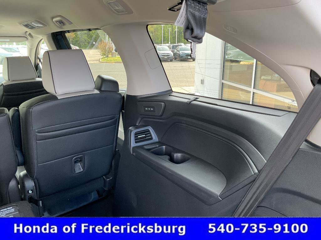 Used 2026 Honda Odyssey Elite image 24