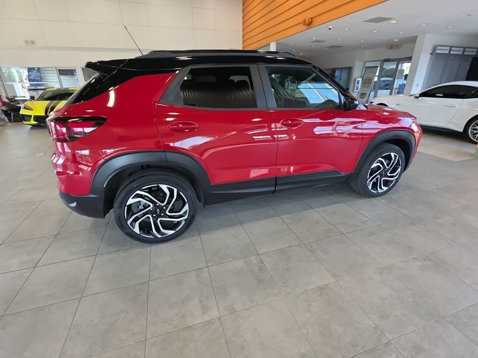 Used 2026 Chevrolet TrailBlazer RS w/ Convenience Package AWD/4WD image 7