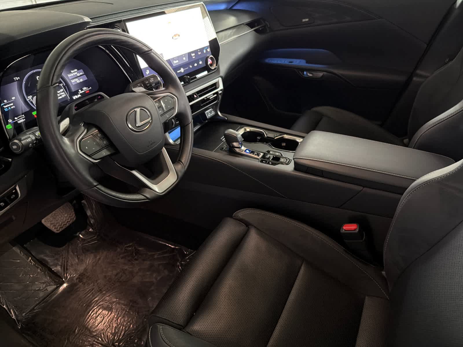 Certified 2025 Lexus RX 450h AWD w/ Luxury Package image 11