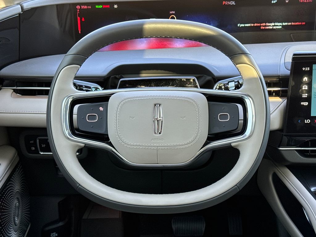 Used 2025 Lincoln Nautilus Reserve AWD/4WD image 14