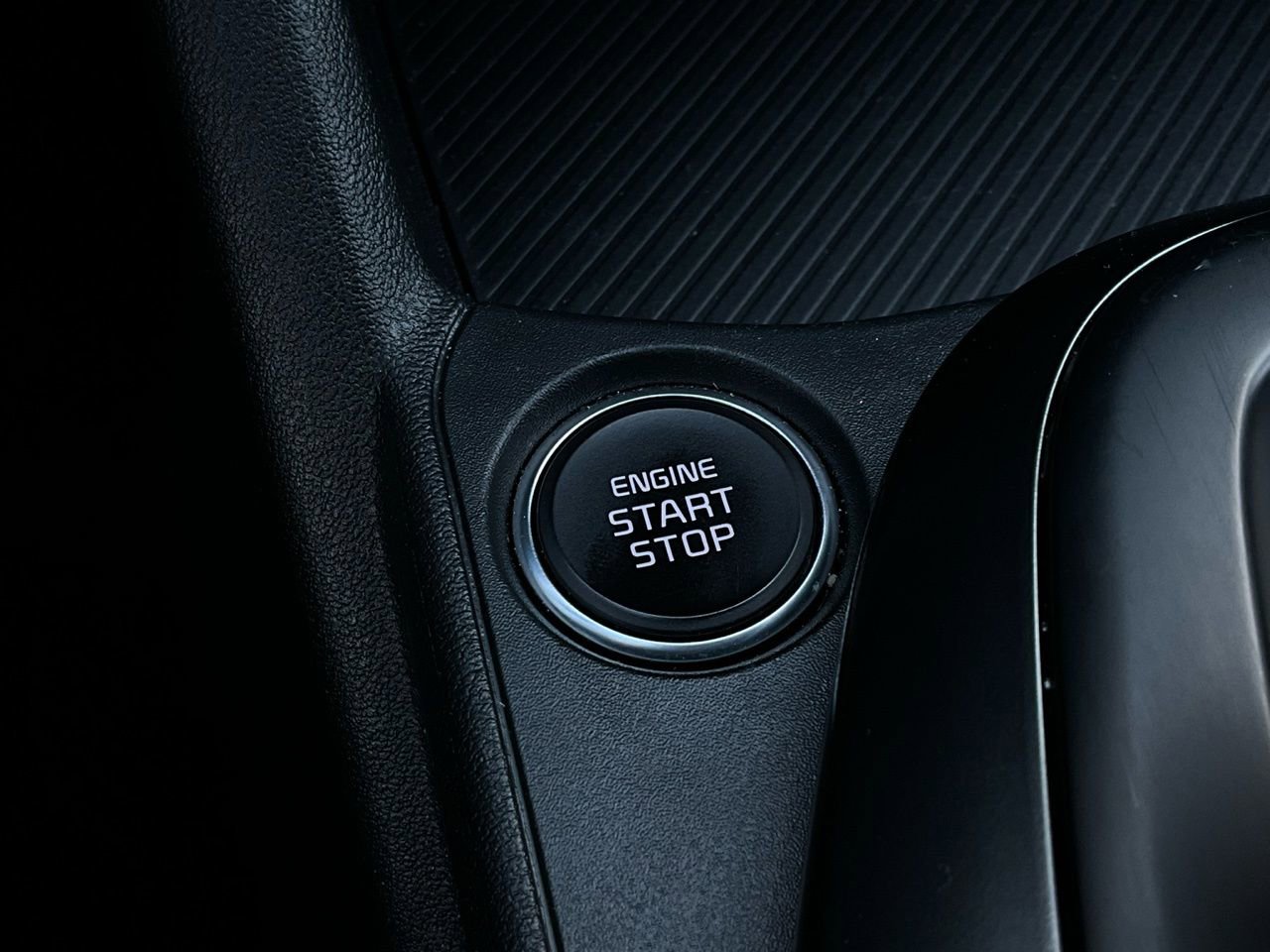 Used 2025 Kia K4 LXS image 25