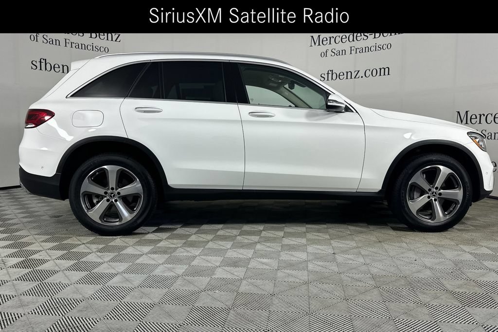 Certified 2022 Mercedes-Benz GLC 300 4MATIC image 4