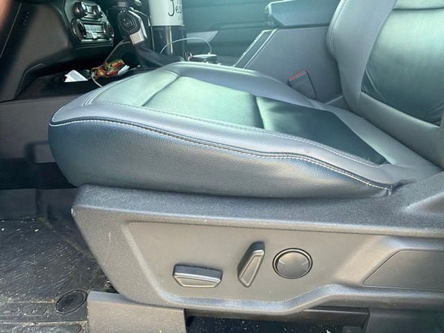 Used 2022 Ford Bronco Outer Banks AWD/4WD image 5