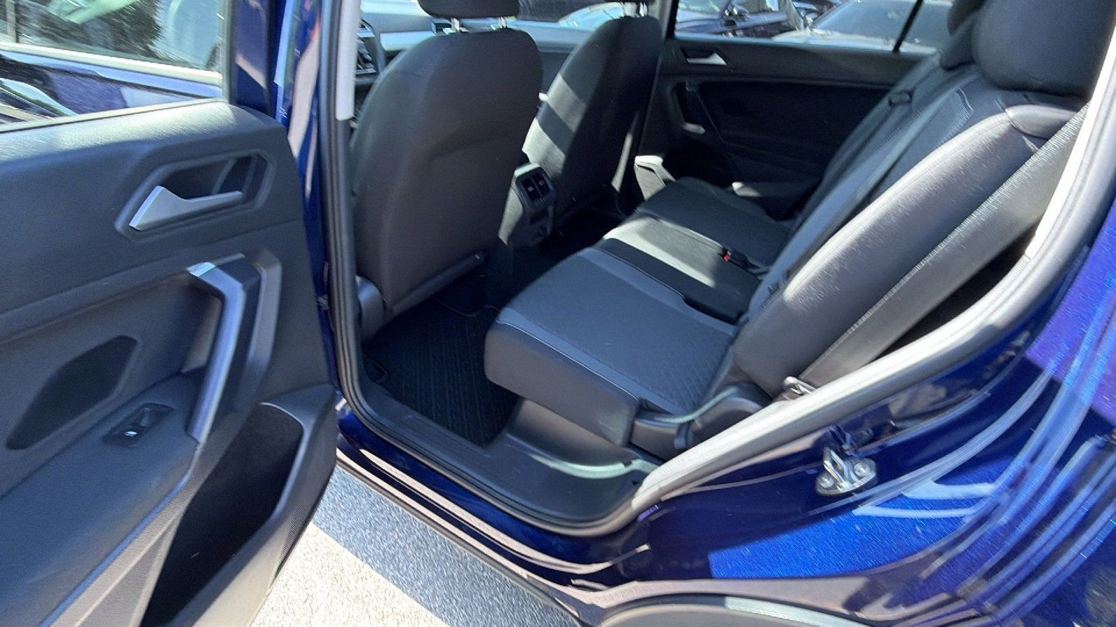 Used 2021 Volkswagen Tiguan S FWD image 24