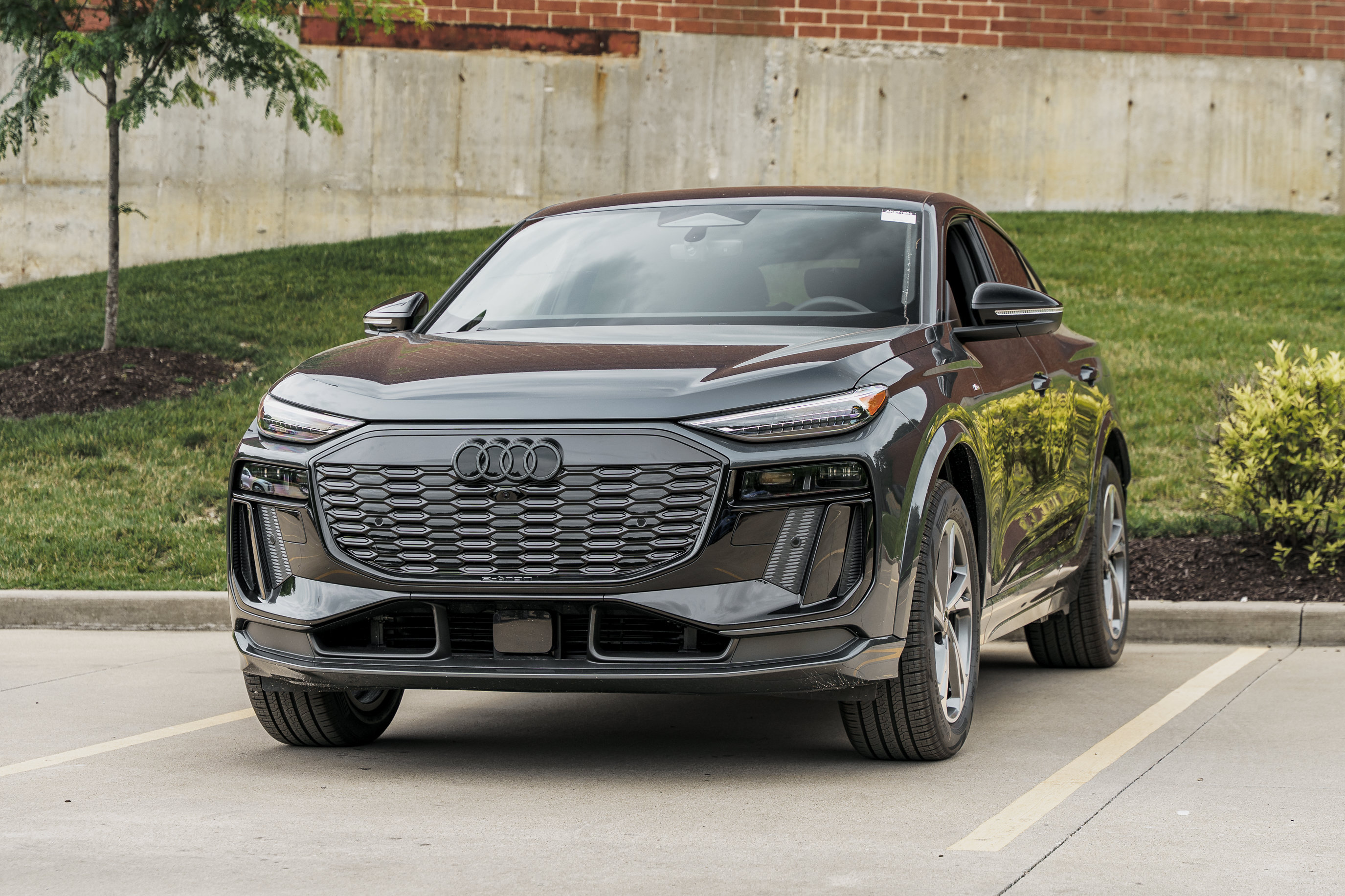 New 2027 Audi Q6 e-tron Premium Plus AWD/4WD image 7