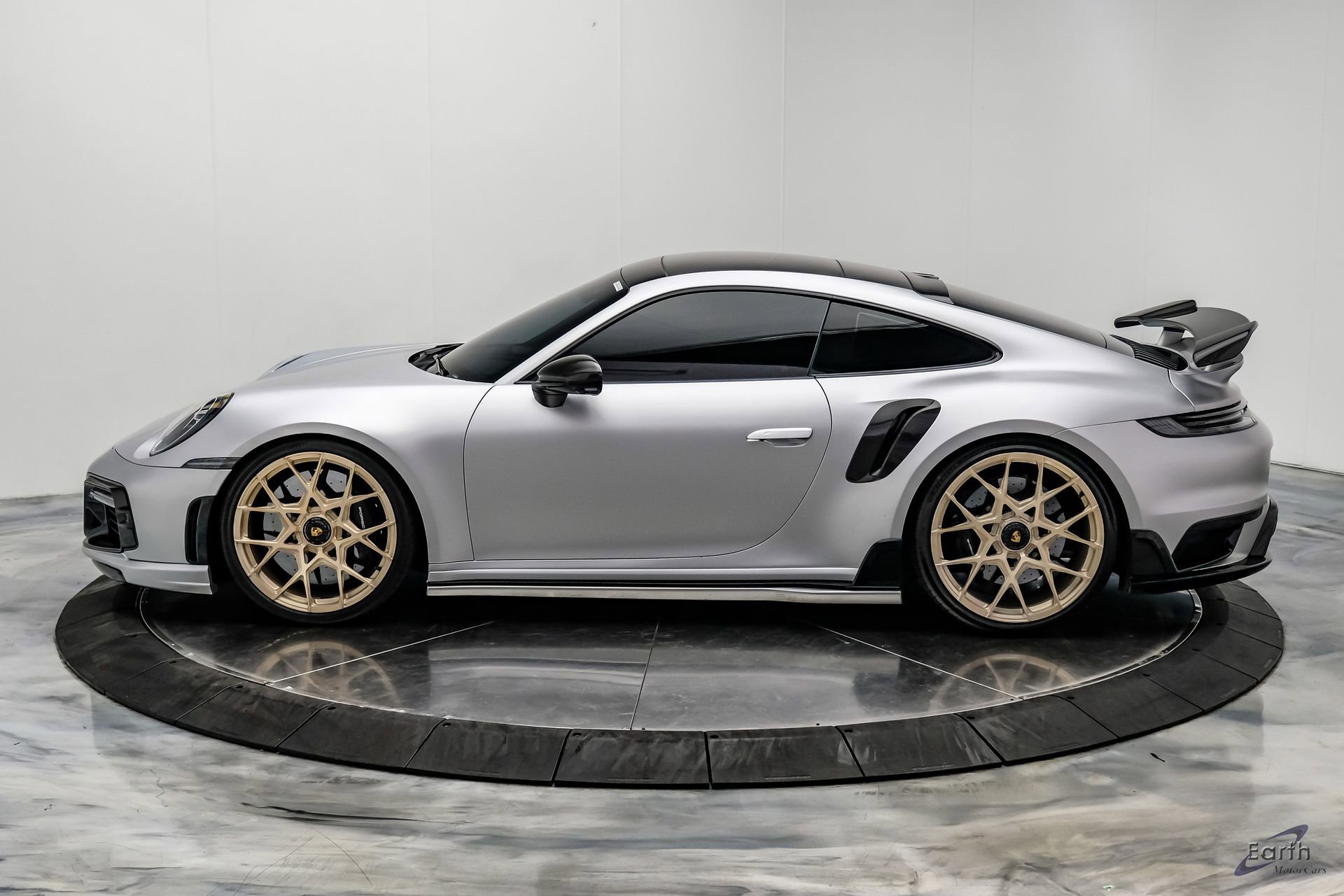 Used 2021 Porsche 911 Turbo S image 8