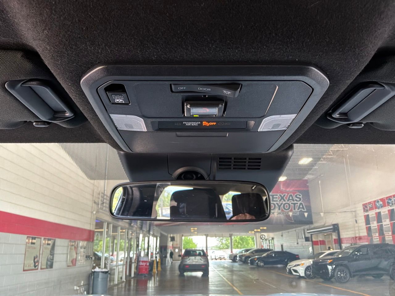 Used 2025 Toyota 4Runner SR5 RWD image 14