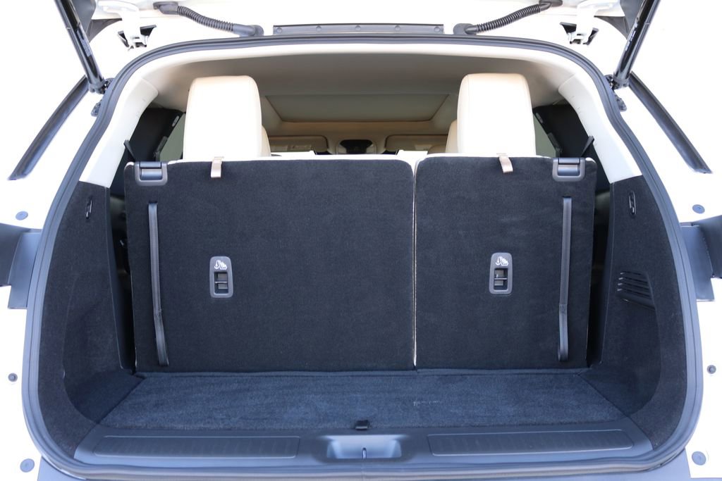 Certified 2025 INFINITI QX60 Pure image 26