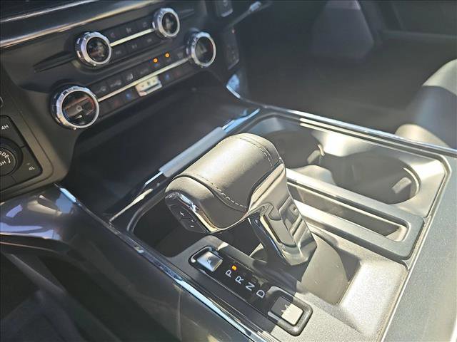 Used 2023 Ford F150 Lariat w/ Max Trailer Tow Package image 27