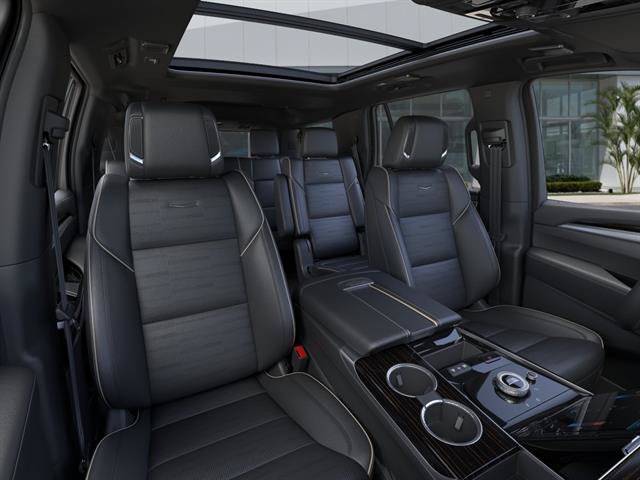 New 2026 Cadillac Escalade Luxury w/ Touring Package AWD/4WD image 16
