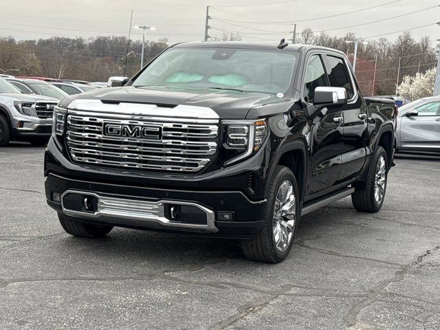 New 2026 GMC Sierra 1500 Denali w/ Denali Reserve Package image 13